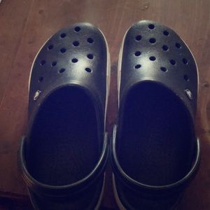 Black and White Crocs Size 10